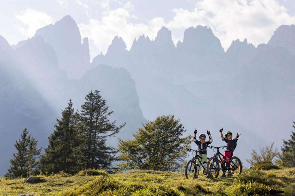 bike ph Frizzera - Dolomiti Paganella - Residence Andalo -