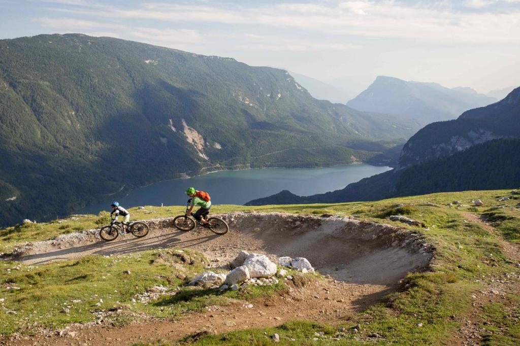 Dolomiti Paganella Bike DH bambini - Dolomiti Paganella - Residence Andalo - Frizzera 